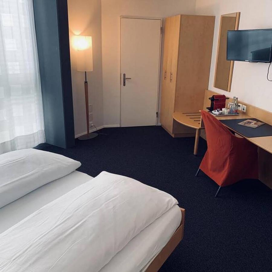 Work & Live Apartments 프라우엔펠트 외부 사진